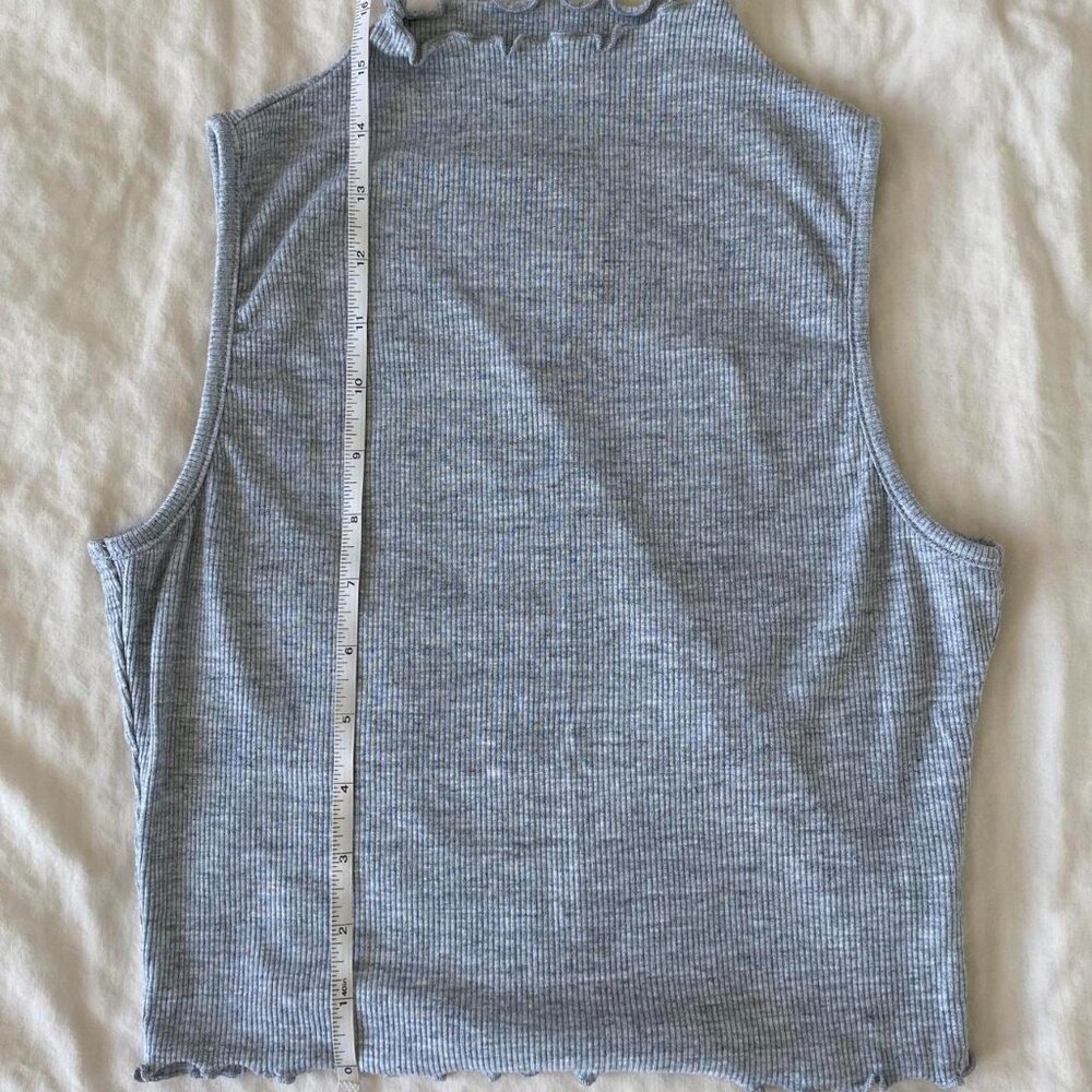 grey mock neck sleeveless top